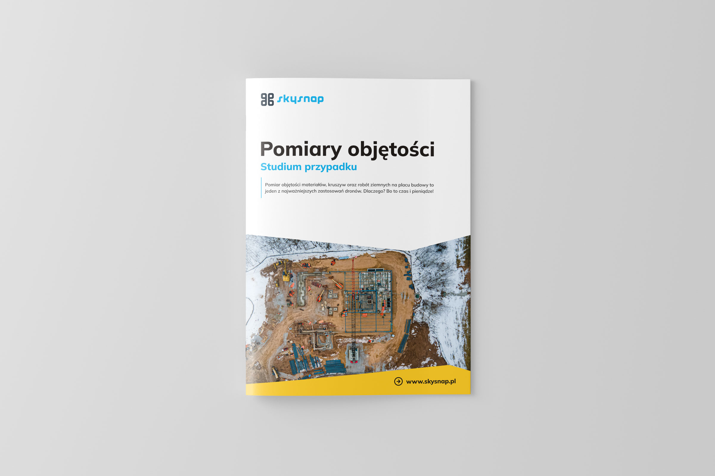 Cover of Skysnap's report 'Volume Measurements - A Case Study' with a drone view of a winter construction site